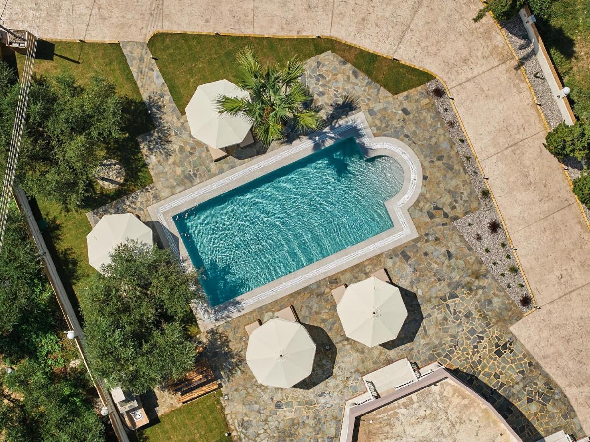Villa Lagini Laganas Bagian luar foto