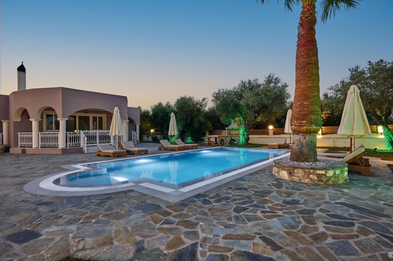 Villa Lagini Laganas Bagian luar foto
